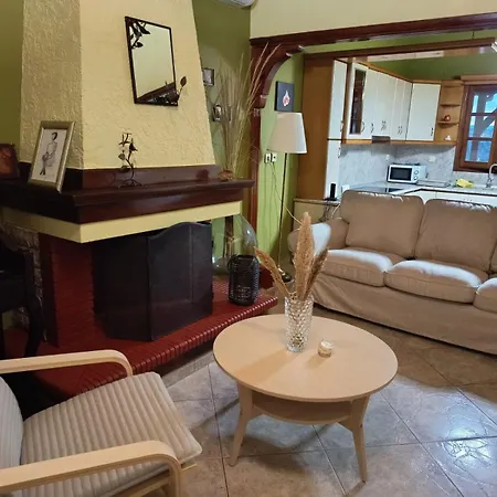 Niki House דירה