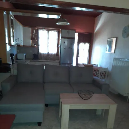 Niki House * 아이오스 니콜라오스